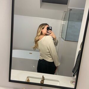 Lululemon merino wool sweater size 4 reversible